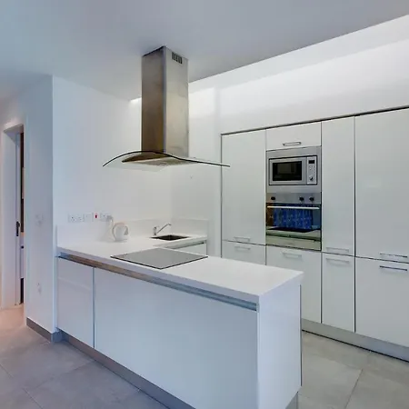 Cozy 1 Bedroom In St Julians, Best Location Apartment *